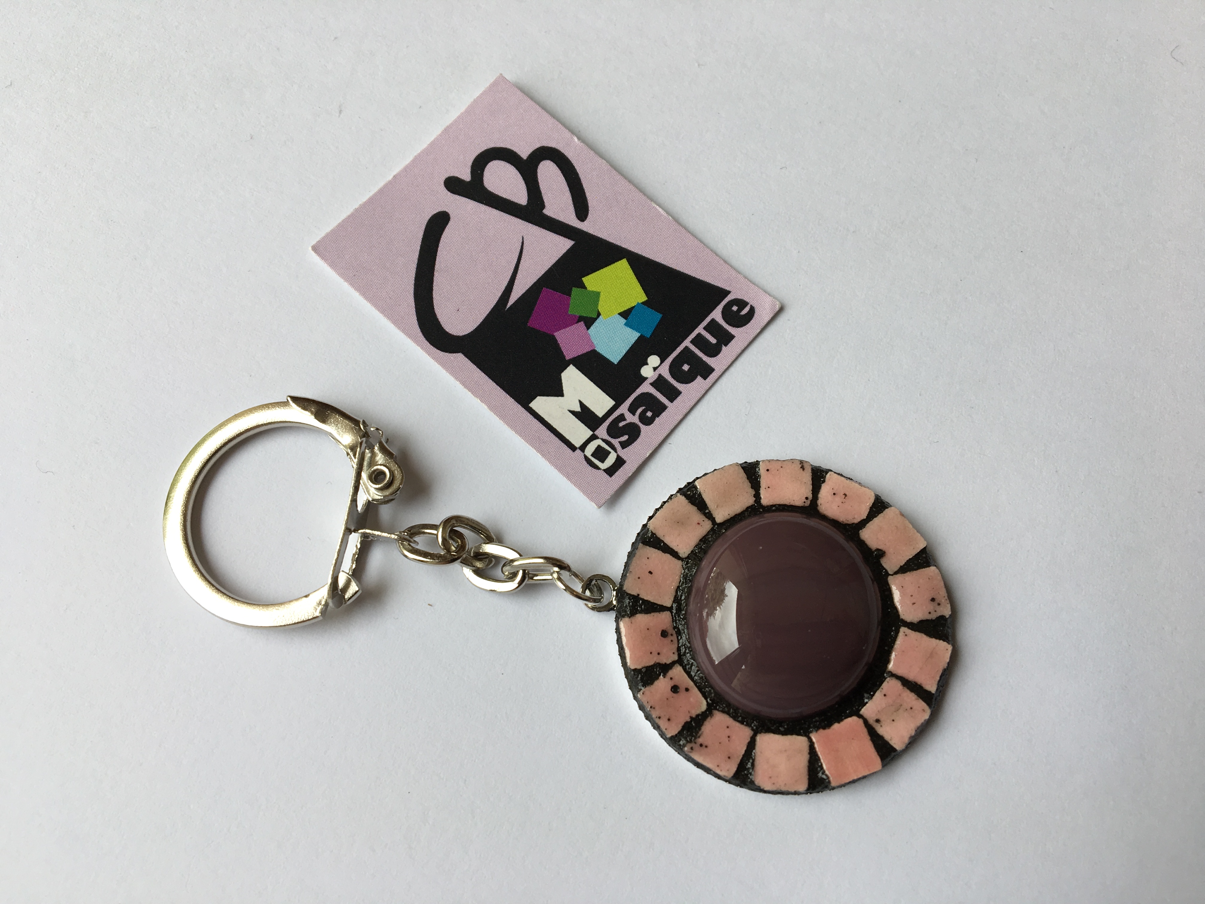 Porte cl?� Rond rose Perle rose �?? CB Mosa?�que