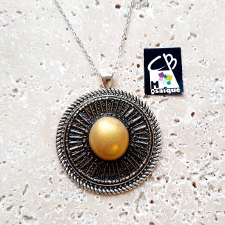 Collier rond doré en verre et rocaille